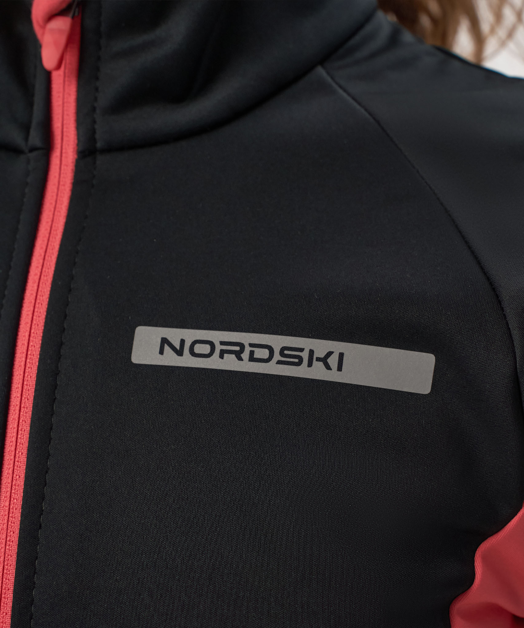 Тренировочная куртка Nordski Core Black/Coral W