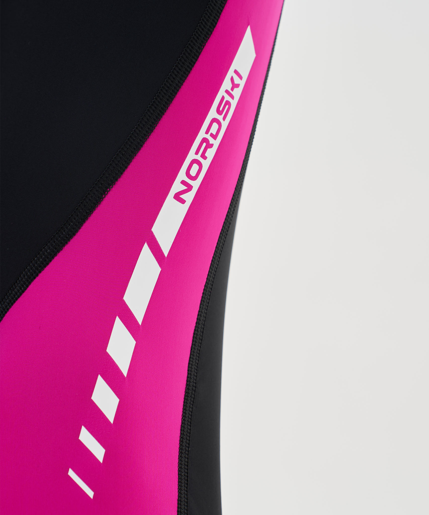 Гоночный костюм Nordski Jr.Base Black/Fuchsia