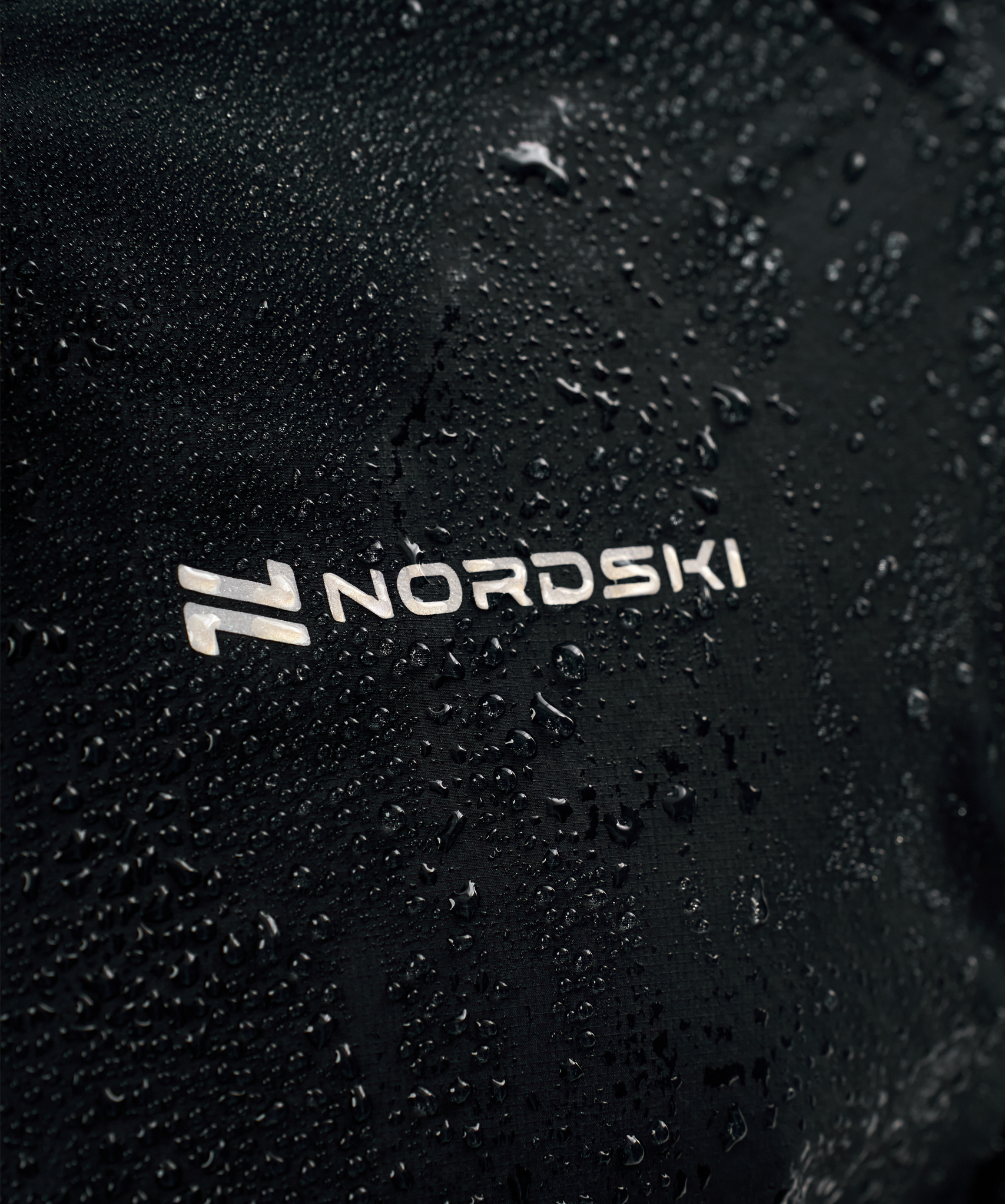 Ветровка мембранная Nordski Road Black